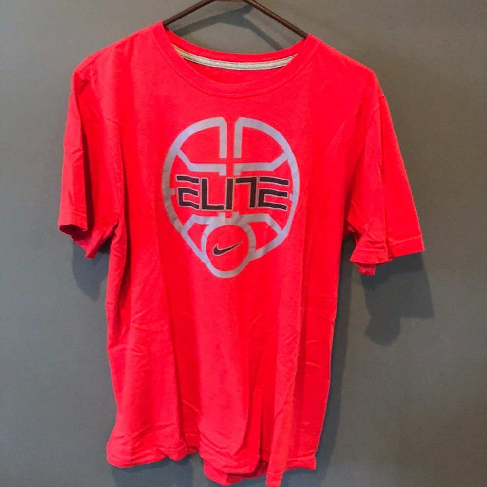 Nike t-shirt